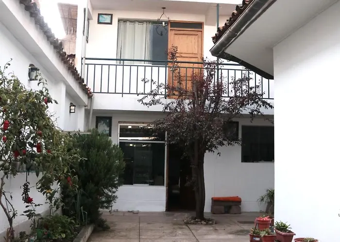 Lechugal Guest house *
